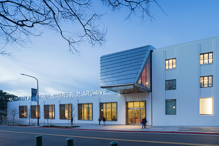 A photo of the Berkeley Art Museum & Pacific Film Archive, a view of the front entrance on Center Street.