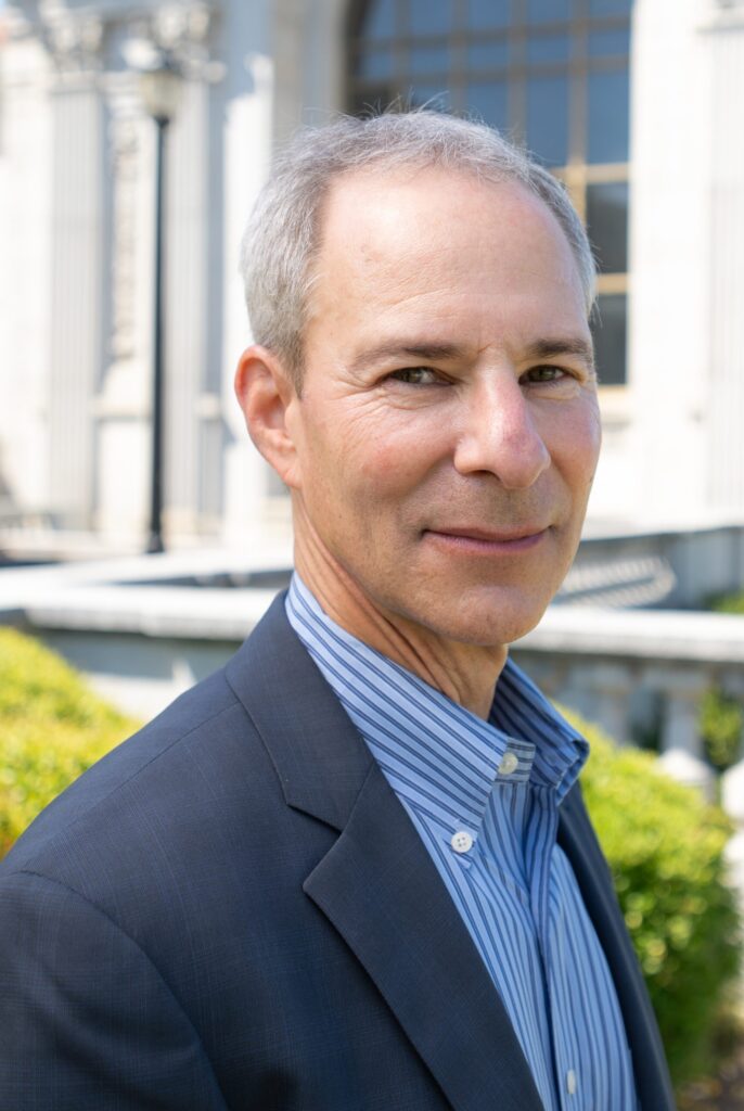 Mike Alvarez Cohen portrait