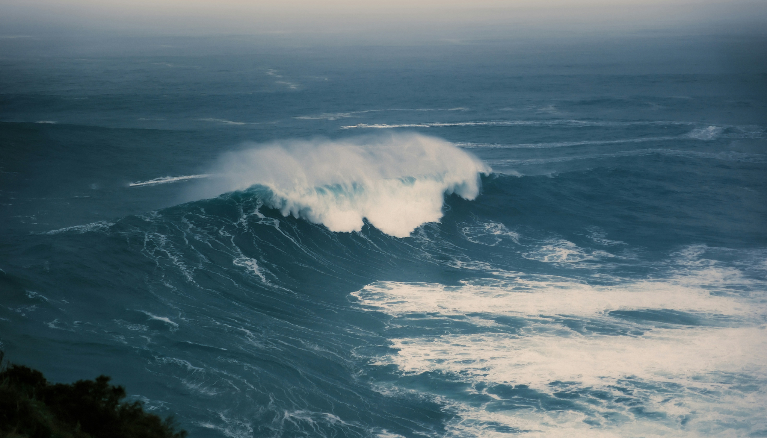 wide shot of a deep blue expanse of ocean